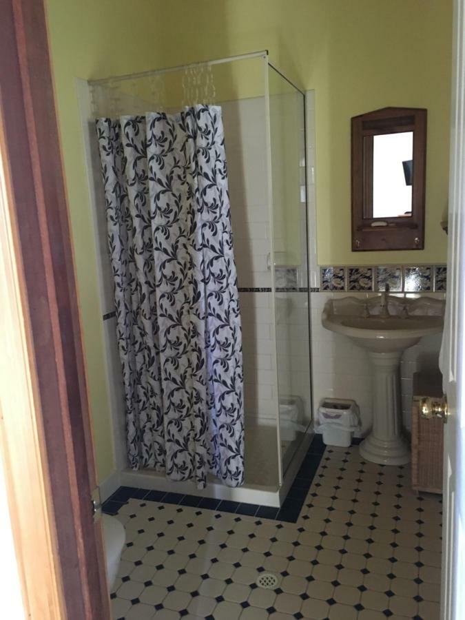 Rosemoore Bed & Breakfast Пърт Екстериор снимка